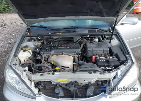 2005 Toyota Camry Le from USA, damaged, VIN 4T1BE32K55U622518